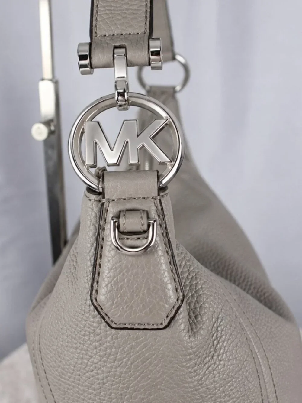 Michael Kors Fulton Large Pearl Grey Leather Convertible Shoulder Hobo Bag
